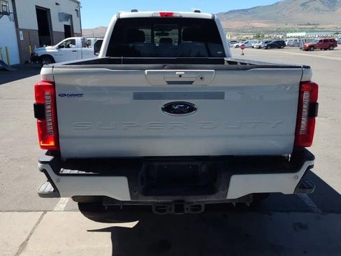 Used 2023 Ford F250 Lariat w/ Lariat Ultimate Package AWD/4WD image 4