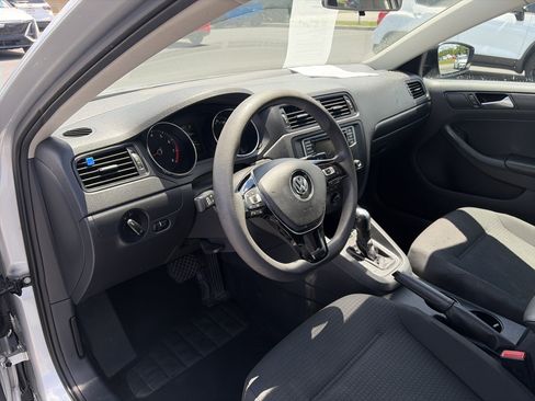 Used 2016 Volkswagen Jetta S FWD image 16