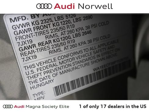 Used 2023 Audi Q3 2.0T Premium Plus w/ Premium Plus Package AWD/4WD image 3