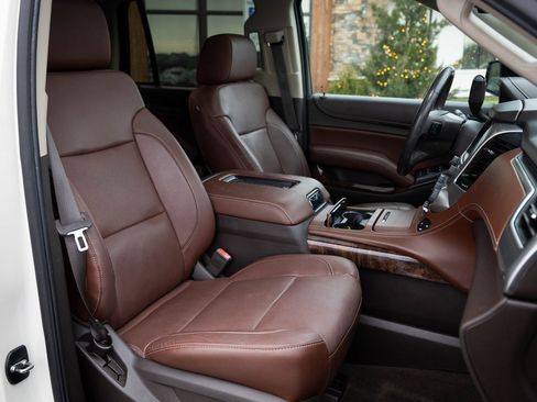 Used 2015 Chevrolet Tahoe LTZ image 36