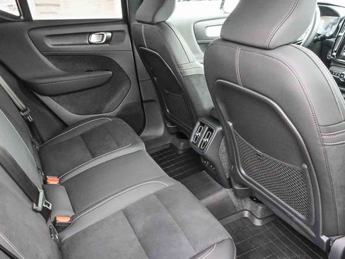 New 2026 Volvo XC40 B5 Ultra w/ Climate Package AWD/4WD image 19