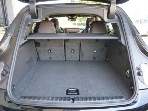 New 2026 BMW iX xDrive45 image 19