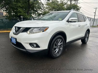 Used 2016 Nissan Rogue SL w/ SL Premium Package