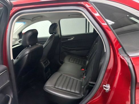 Used 2018 Ford Edge SEL w/ Equipment Group 201A FWD image 22