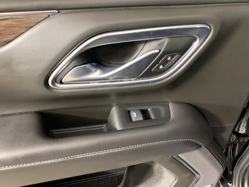 Used 2021 Chevrolet Tahoe LT w/ Luxury Package image 31