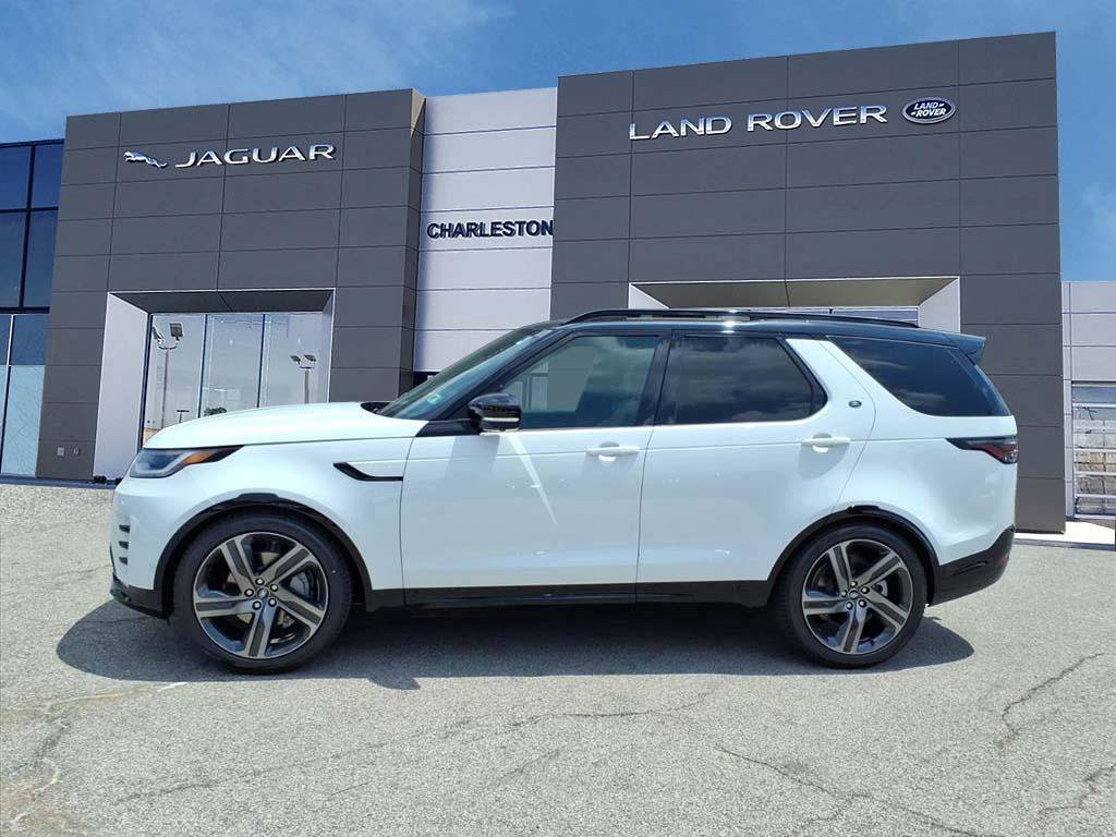 New 2026 Land Rover Discovery Dynamic SE AWD/4WD image 2