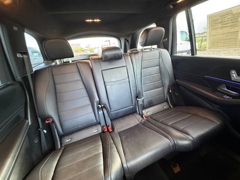 Used 2020 Mercedes-Benz GLS 450 4MATIC image 18