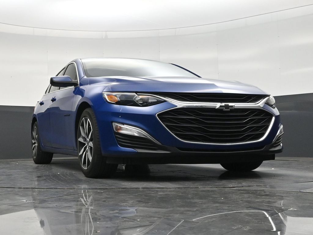 Used 2023 Chevrolet Malibu RS FWD image 27