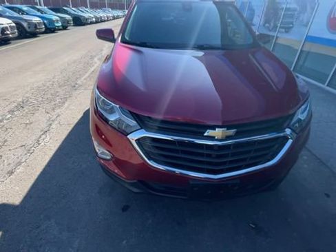 Certified 2020 Chevrolet Equinox LT image 2