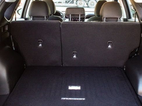 Used 2023 Hyundai Tucson SE image 42