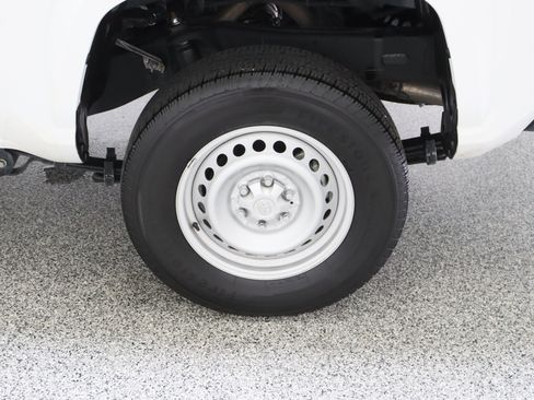 Certified 2025 Toyota Tacoma SR RWD image 10