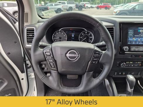 Used 2024 Nissan Frontier SV w/ SV Convenience Package RWD image 30