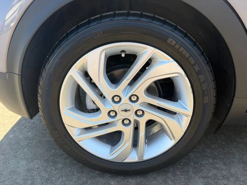 Used 2023 Chevrolet Bolt LT w/ Driver Confidence Package FWD image 37
