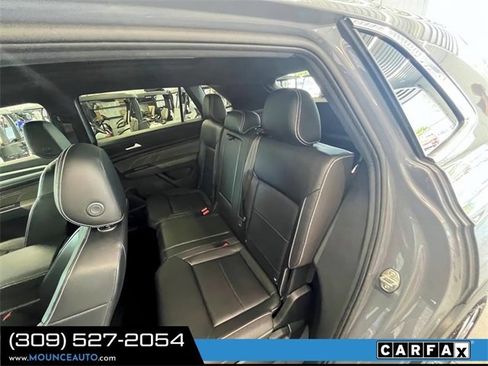 Used 2021 Volkswagen Atlas Cross Sport SEL R-Line w/ Luggage Net & Mats Package image 11