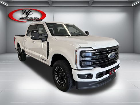 New 2026 Ford F250 Platinum AWD/4WD image 3