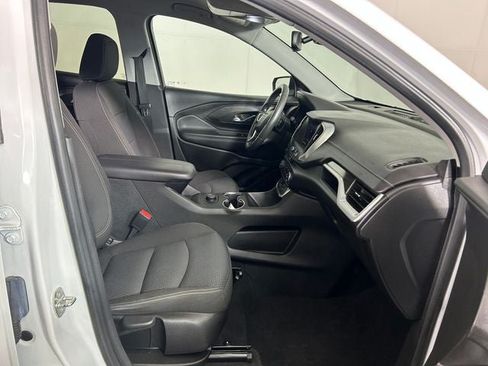 Used 2023 GMC Terrain SLE w/ Elevation Edition AWD/4WD image 27