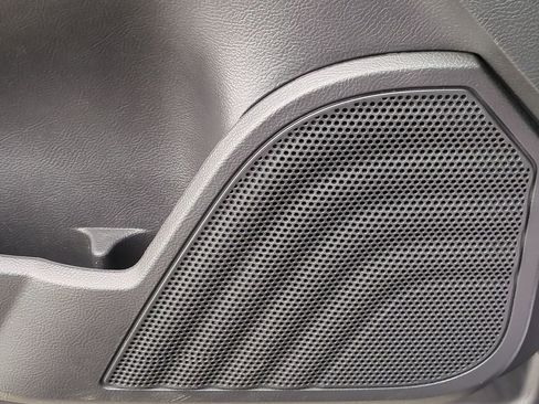 Used 2014 Ford Taurus SHO w/ Equipment Group 401A image 33