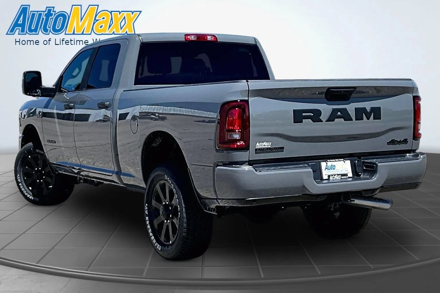 New 2026 RAM 2500 Big Horn AWD/4WD image 3