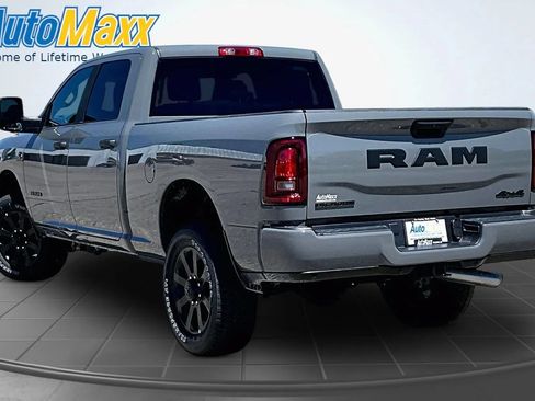 New 2026 RAM 2500 Big Horn AWD/4WD image 3
