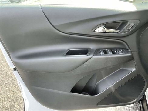 Certified 2022 Chevrolet Equinox LT image 17