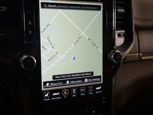 Used 2020 RAM 3500 Limited image 9