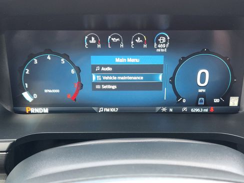 Used 2025 Ford F150 Lariat w/ Equipment Group 501A Mid image 13