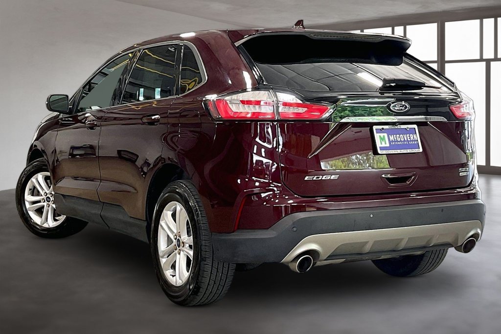 Used 2020 Ford Edge SEL w/ Convenience Package AWD/4WD image 4