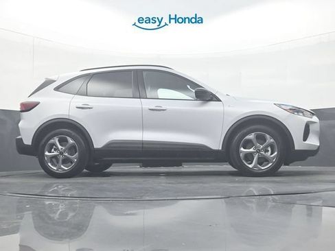 Used 2025 Ford Escape ST-Line FWD image 34