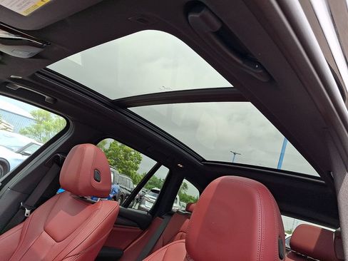 Used 2024 BMW X3 xDrive30i w/ M Sport Package AWD/4WD image 14