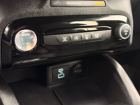 Certified 2023 Ford Escape ST-Line w/ Tech Pack #1 image 38