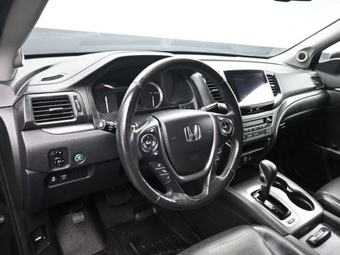 Used 2019 Honda Ridgeline RTL-T image 14