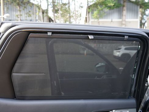 Used 2023 Hyundai Palisade SEL w/ Premium Package image 21