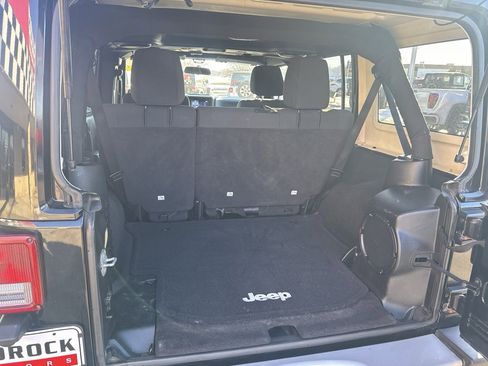 Used 2012 Jeep Wrangler Unlimited Sahara w/ Trailer Tow Group image 26