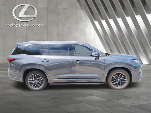 Certified 2024 Lexus TX 350 FWD w/ Captains Chair Package image 4