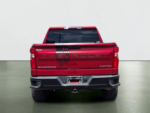 Used 2022 Chevrolet Silverado 1500 Custom Trail Boss w/ Safety Confidence Package AWD/4WD image 5