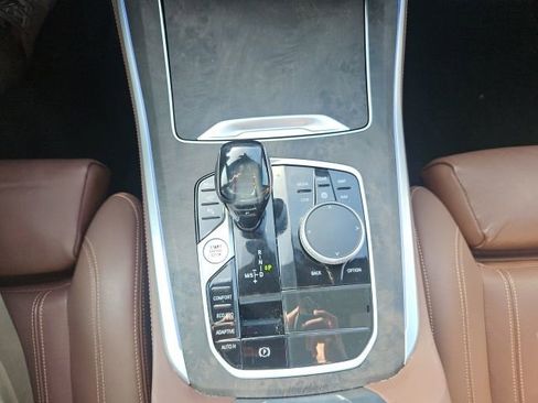 Used 2022 BMW X5 sDrive40i w/ Premium Package image 17