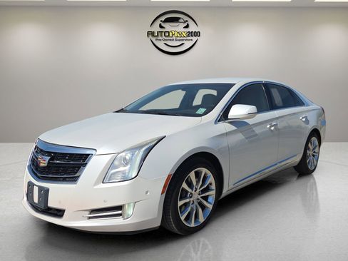 Used 2016 Cadillac XTS Luxury FWD image 3