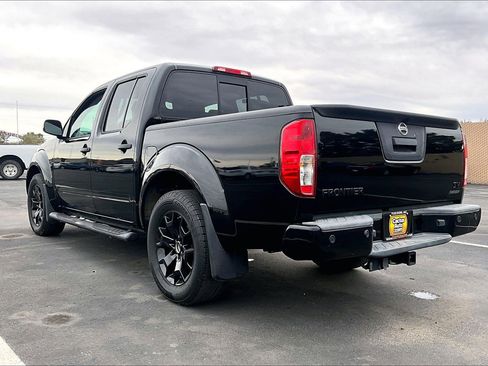 Used 2018 Nissan Frontier SV w/ Value Truck Package image 4