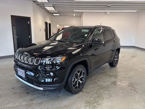 New 2026 Jeep Compass Limited image 3
