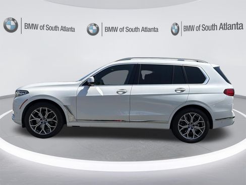 Used 2021 BMW X7 xDrive40i w/ Luxury Seating Package AWD/4WD image 24