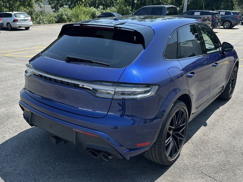Used 2024 Porsche Macan GTS AWD/4WD image 10