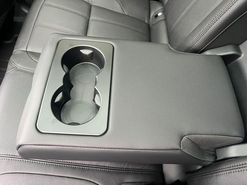 New 2025 Land Rover Range Rover Evoque Dynamic SE image 23