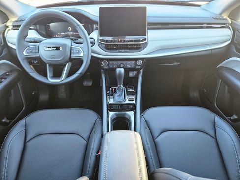 New 2026 Jeep Compass Limited w/ Sun, Sound & Navigation Group image 8