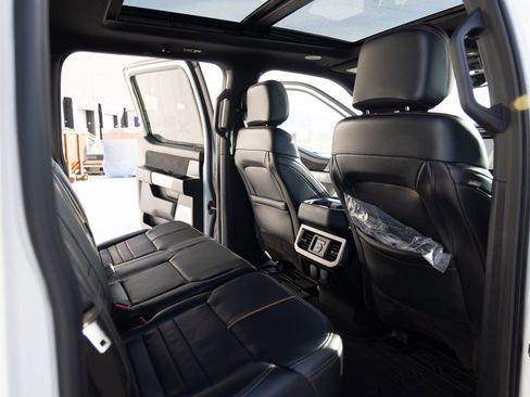 Used 2023 Ford F350 Platinum w/ Tremor Off-Road Package image 22