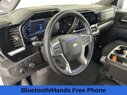 Used 2024 Chevrolet Silverado 1500 LT image 12