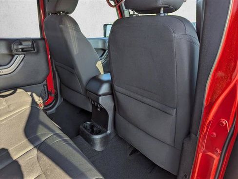 Used 2014 Jeep Wrangler Unlimited Sport w/ Quick Order Package 24S AWD/4WD image 28