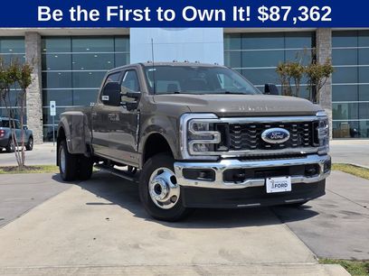 New 2026 Ford F350 Lariat w/ Lariat Premium Package