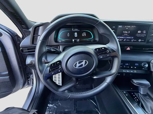 Used 2025 Hyundai Elantra Sport w/ Cargo Package FWD image 8