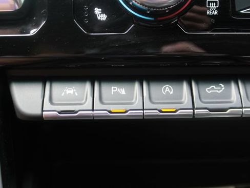 Used 2022 GMC Sierra 1500 Denali AWD/4WD image 22