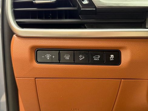 Used 2023 Kia Telluride EX X-Line AWD/4WD image 31